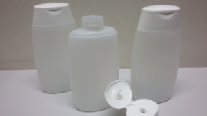 Matkapullot shampoolle, hoitoaineelle ym. 3 kpl